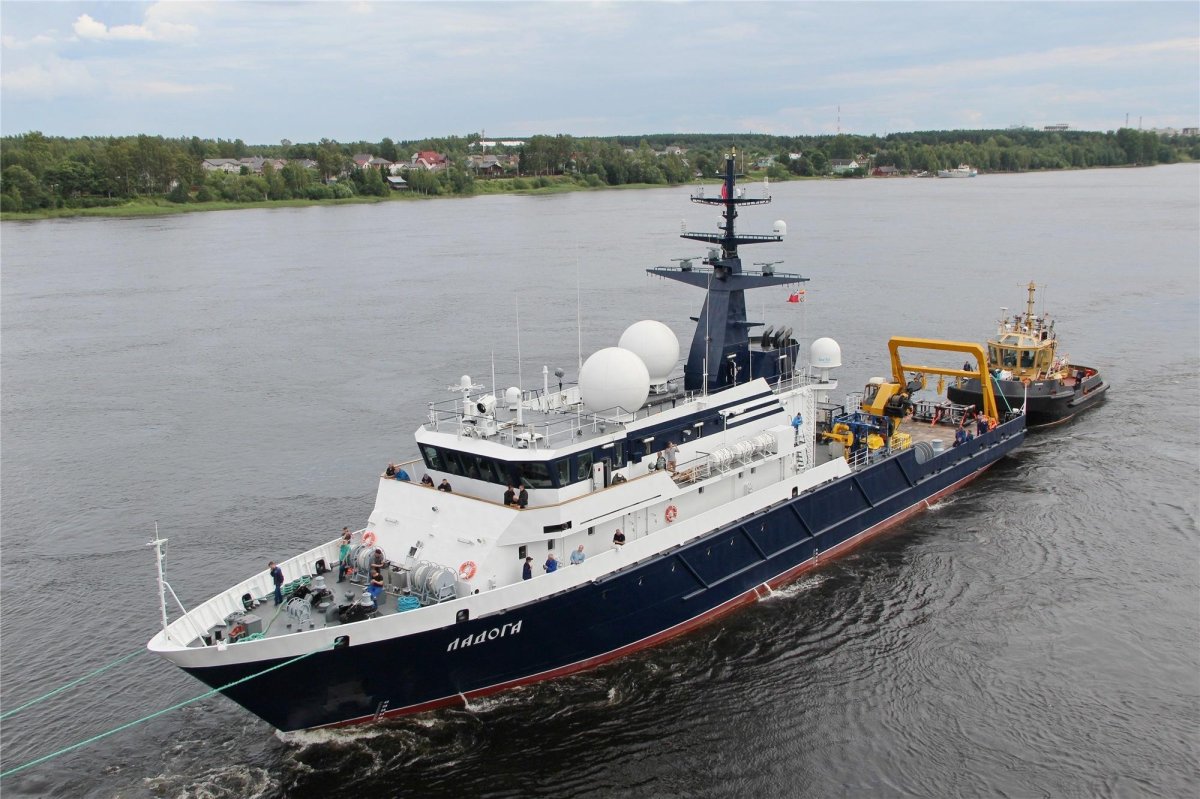 Корабль Ладога проект 11982