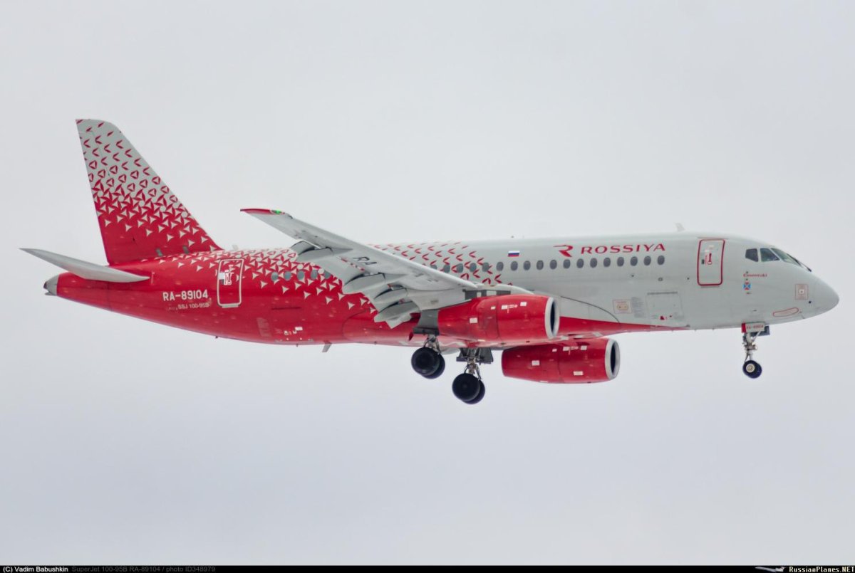 Superjet 100-95
