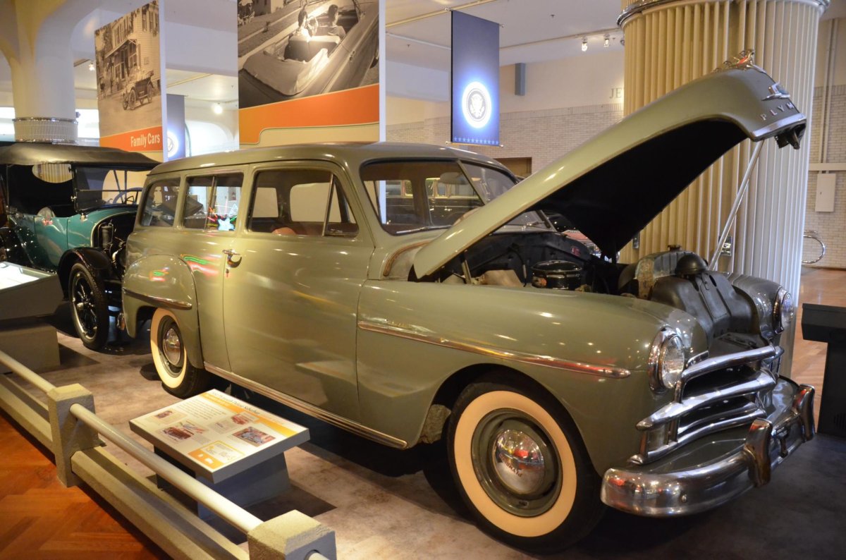 Лимузин Plymouth 1949