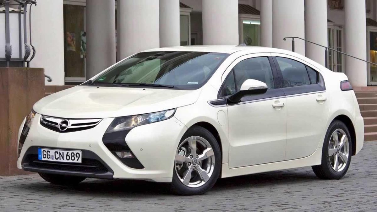 Opel Ampera 1