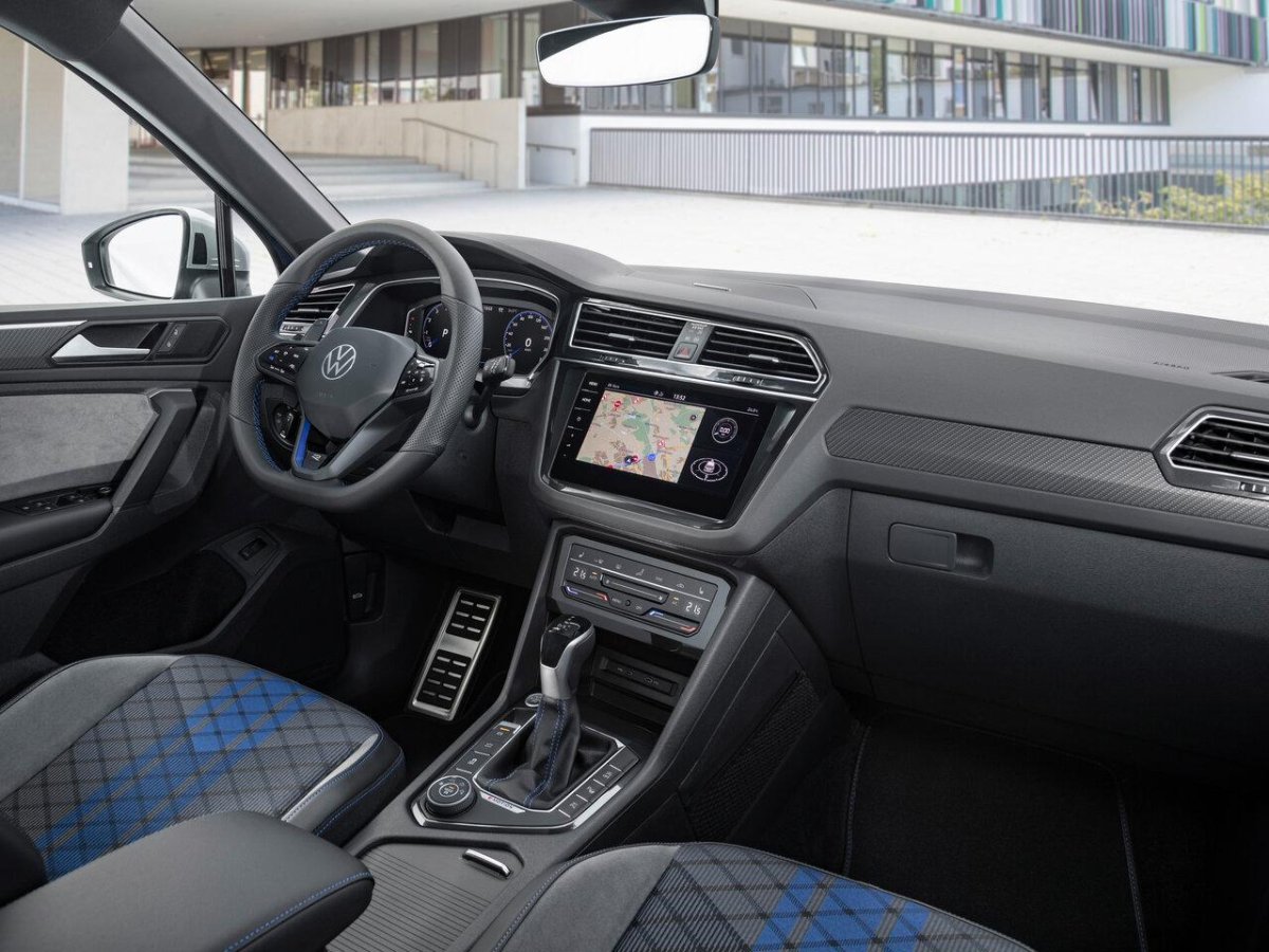 Volkswagen Tiguan 2021 салон