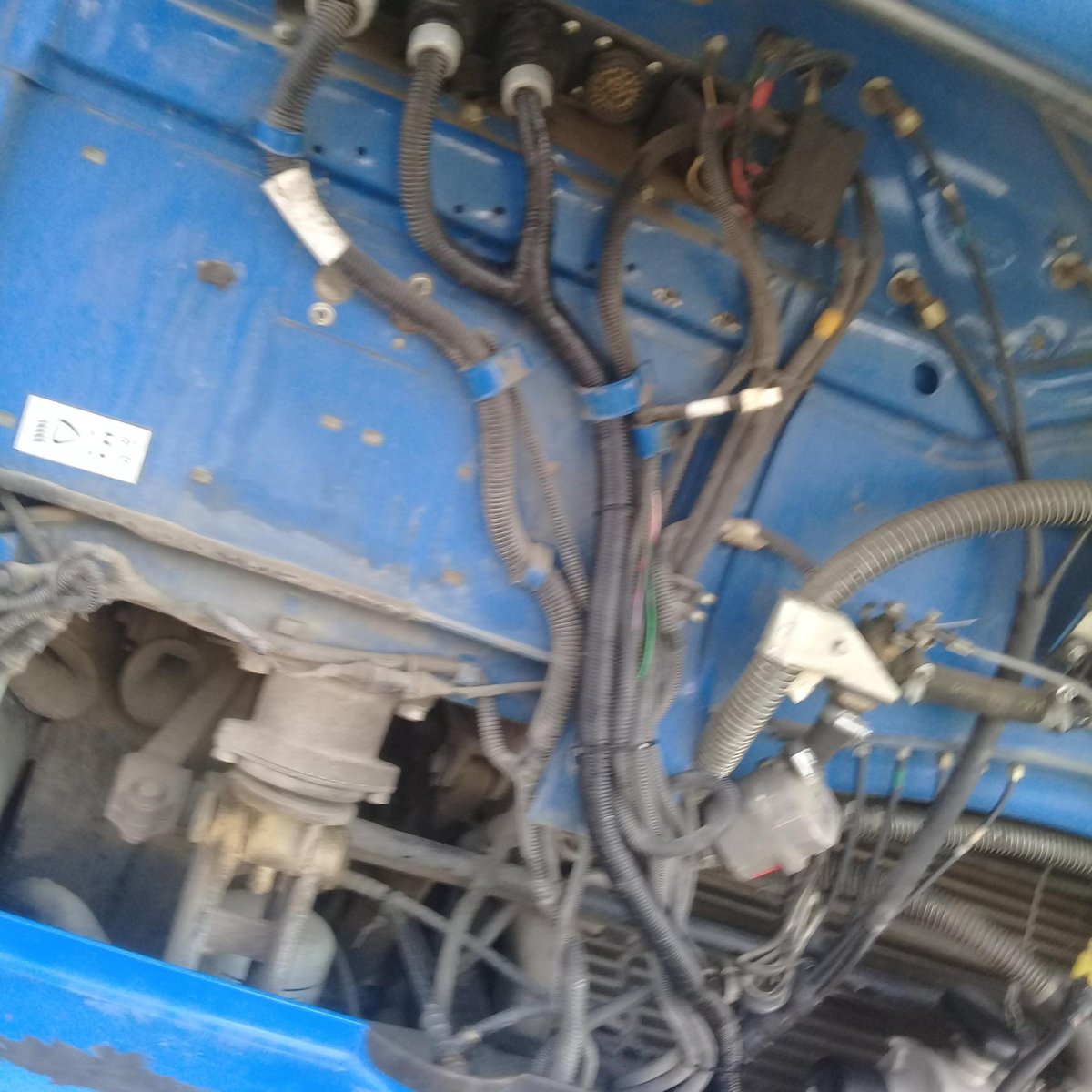 КАМАЗ 6520 евро 3 под капотом