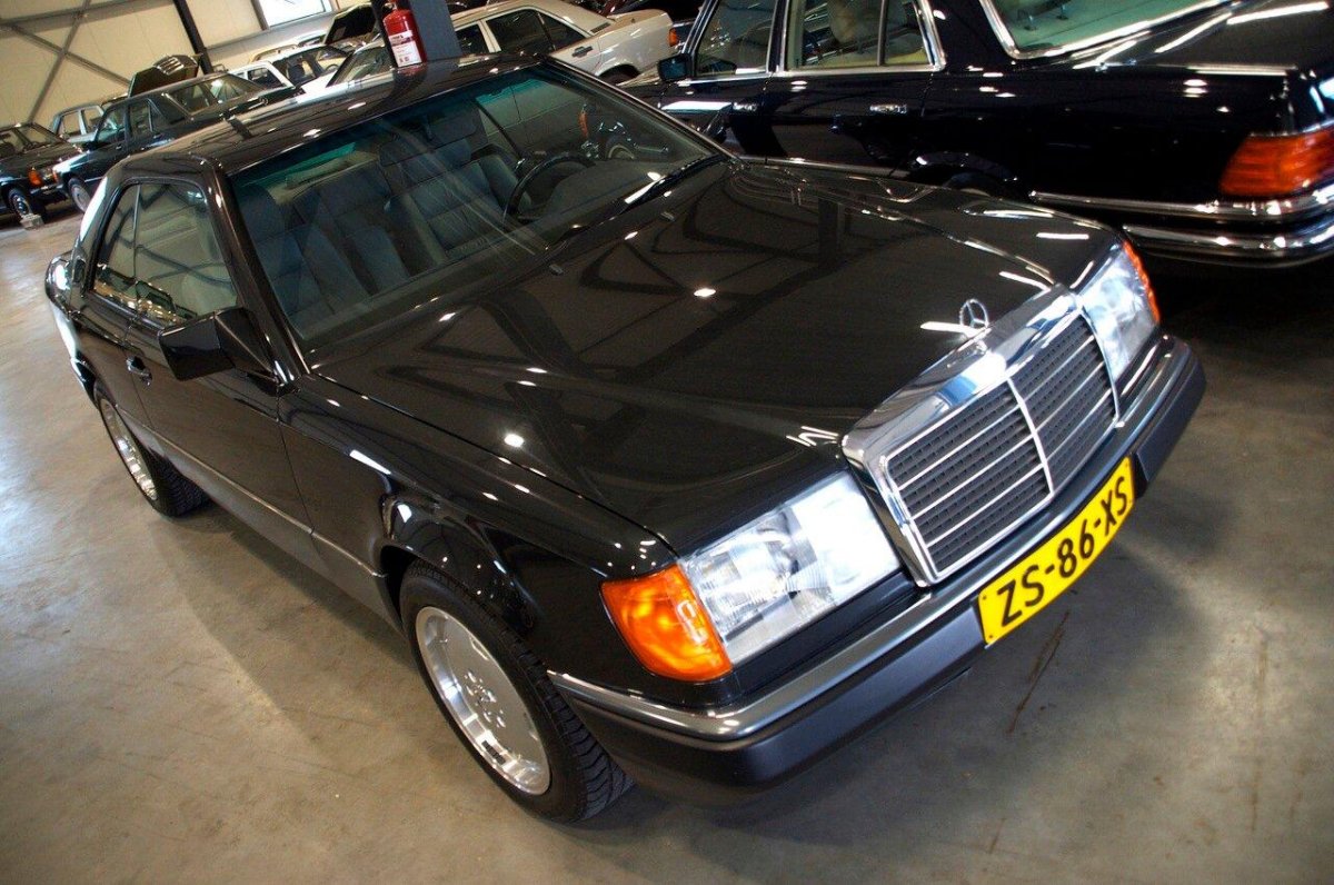 Мерседес 124 90