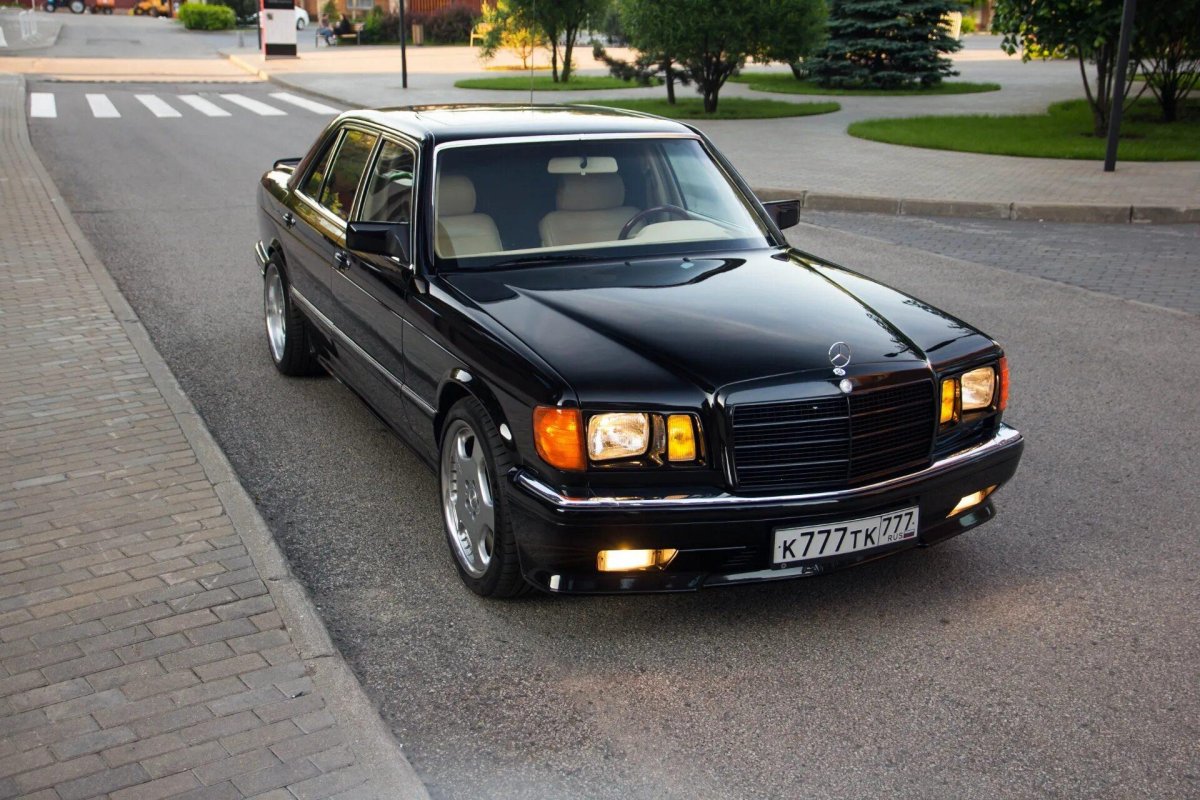Mercedes-Benz w126