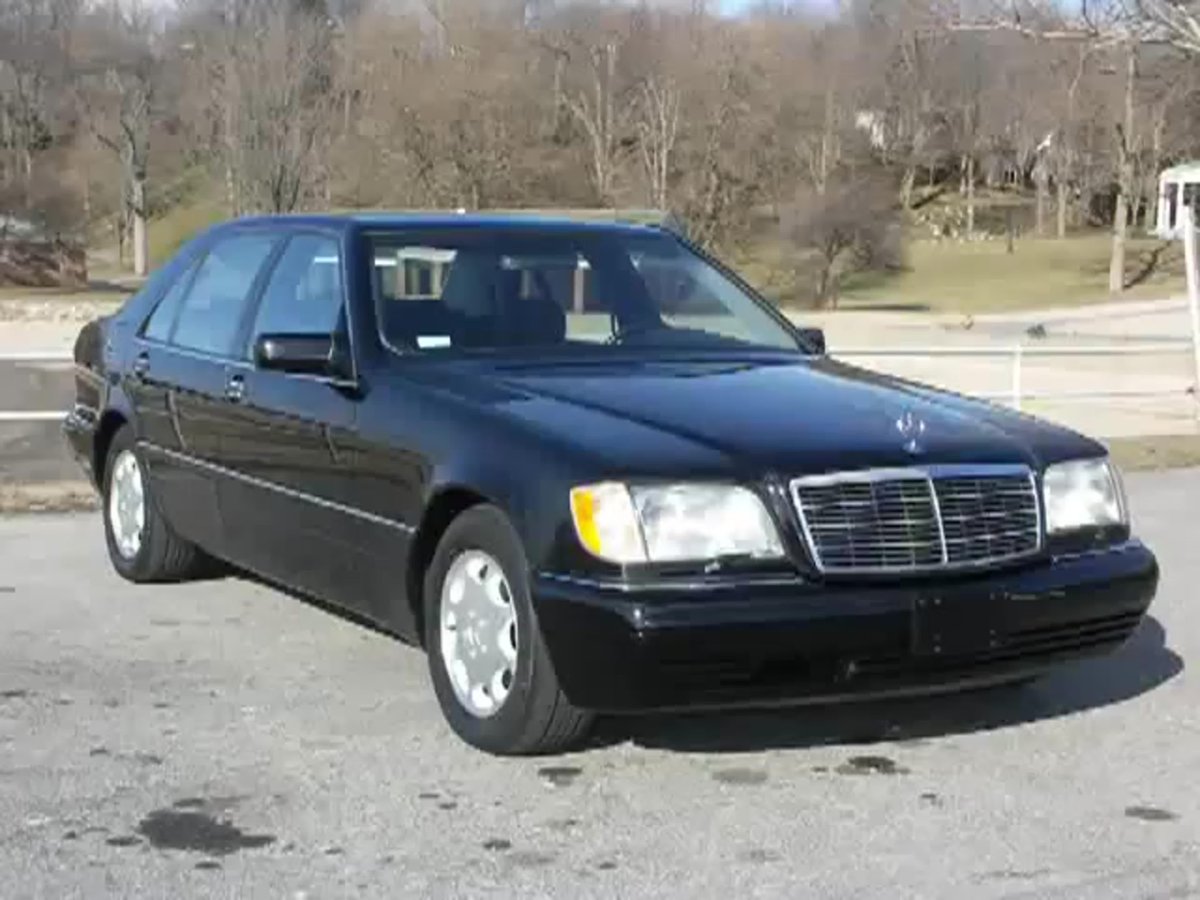 Мерседес 90е