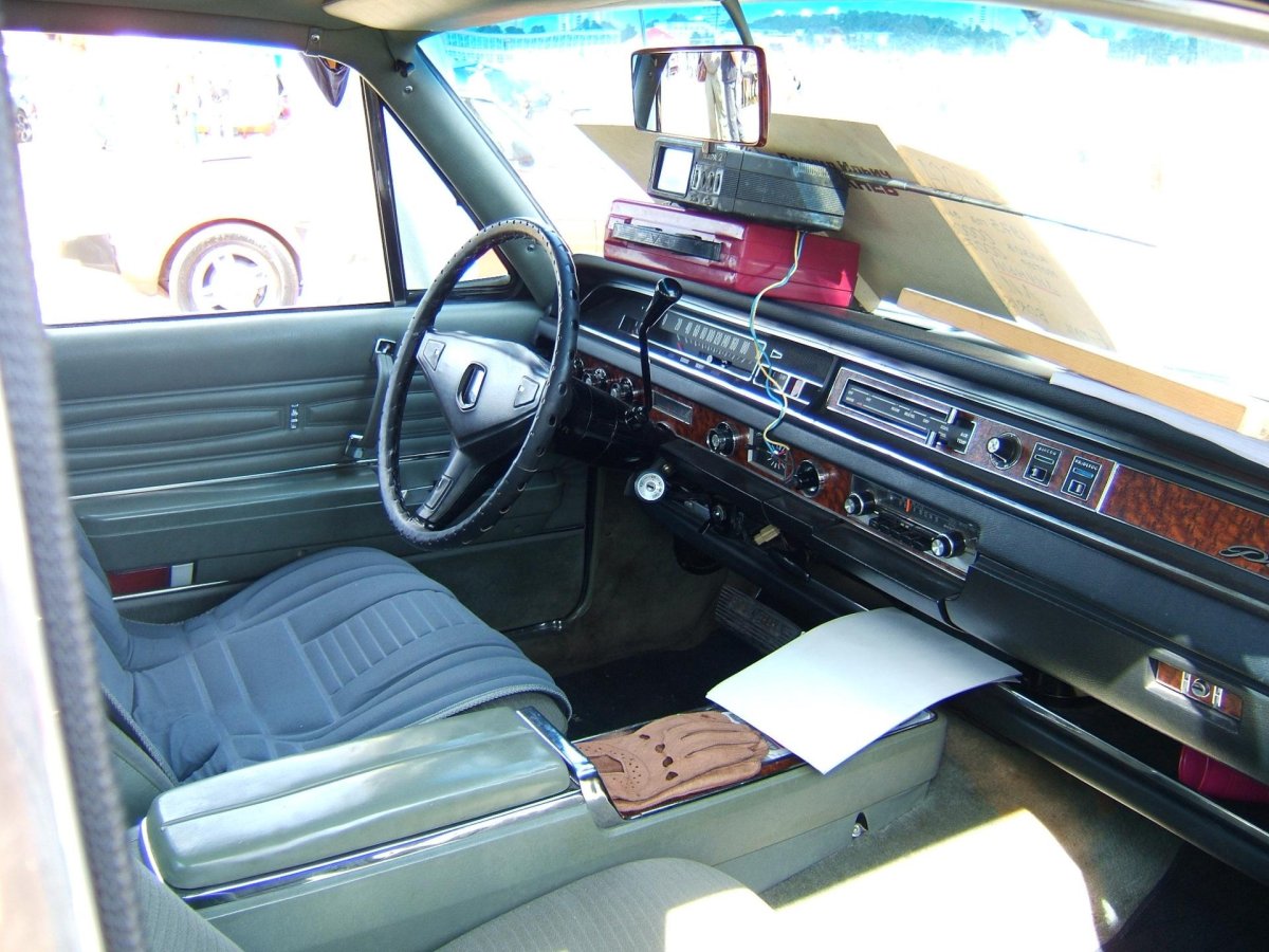 Nissan President 1973