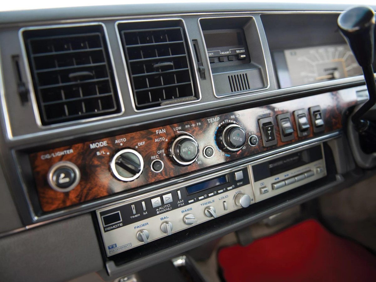 Nissan President h250