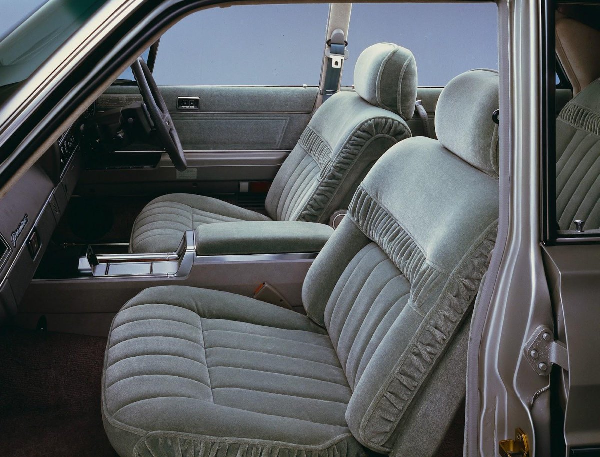 Nissan President h250