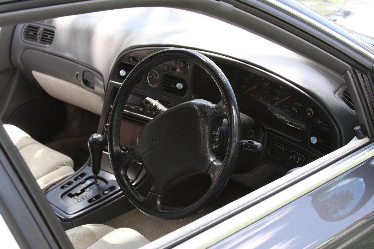 Nissan President hg50