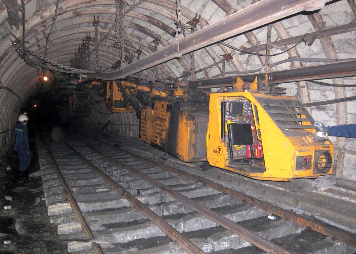 Шахтный дизелевоз феррит 110