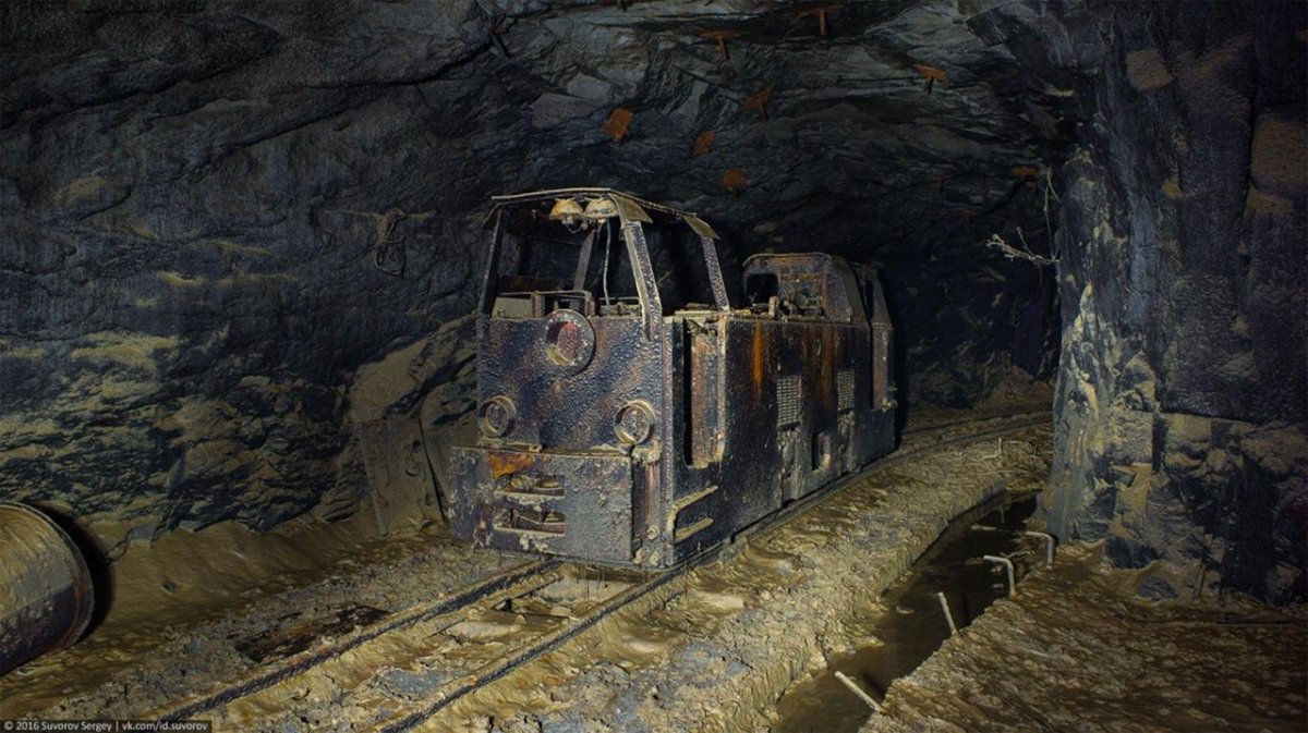 Шахтная Электровозная откатка