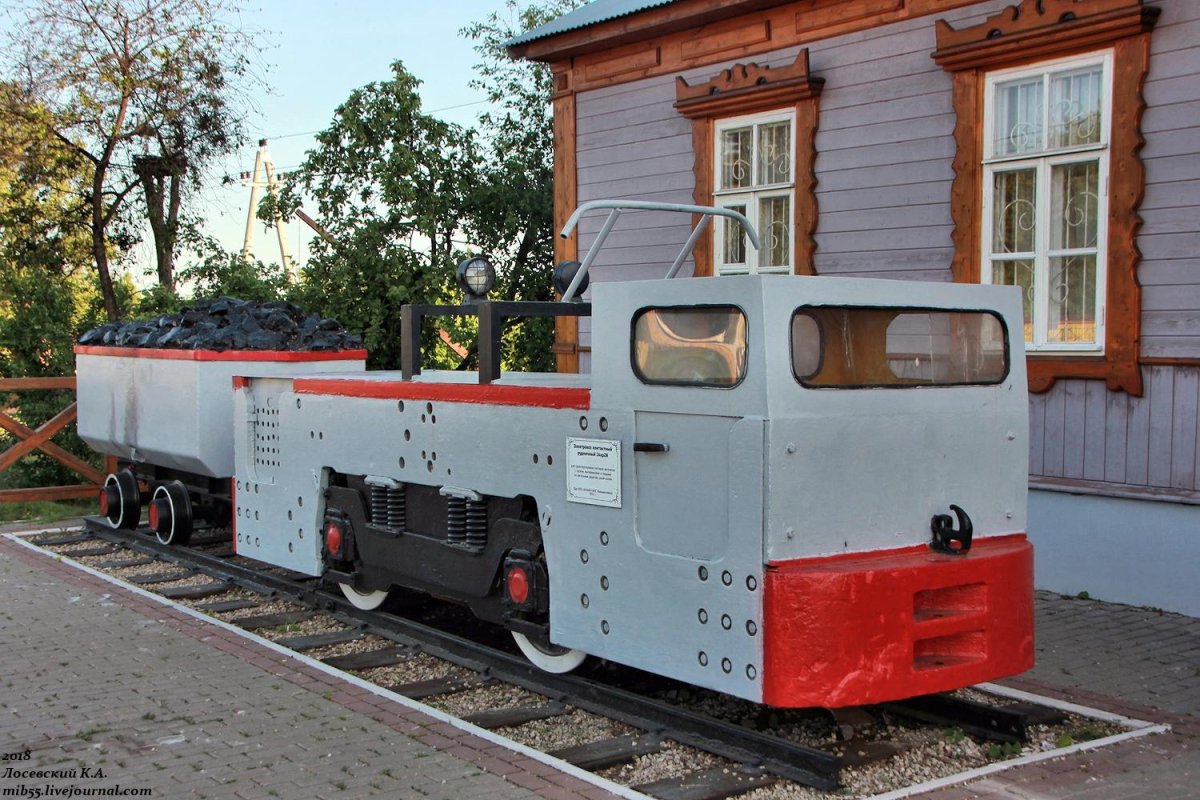 Шахтный электровоз 14кр