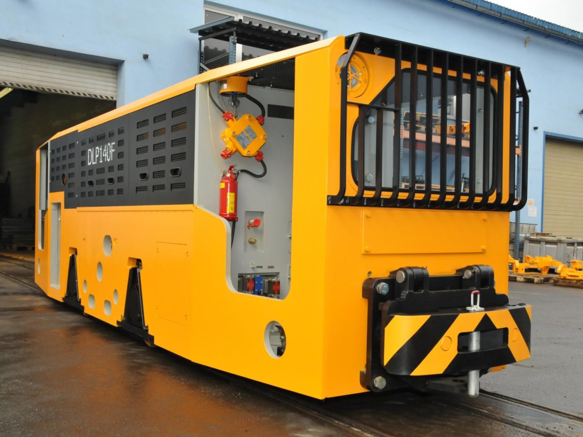 Феррит 110 шахтовый монорельсовый дизелевоз