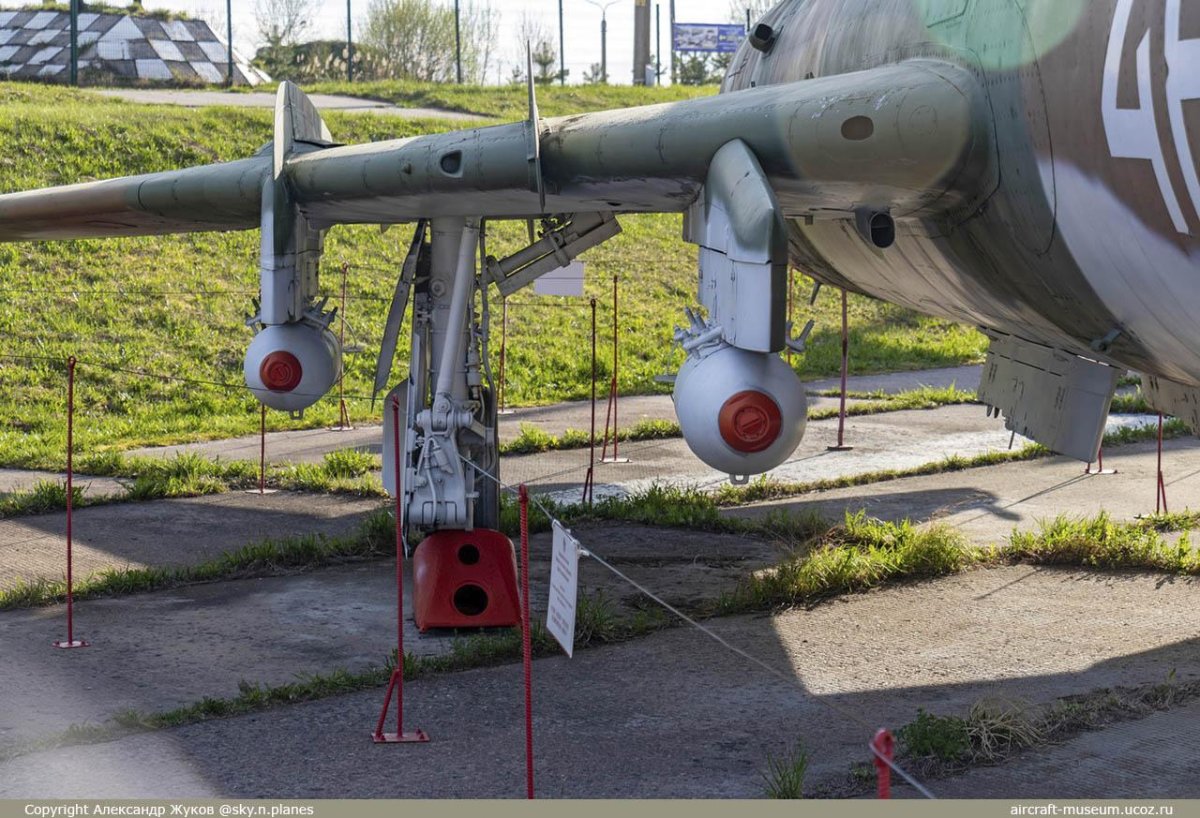 Самолёт миг-21пф