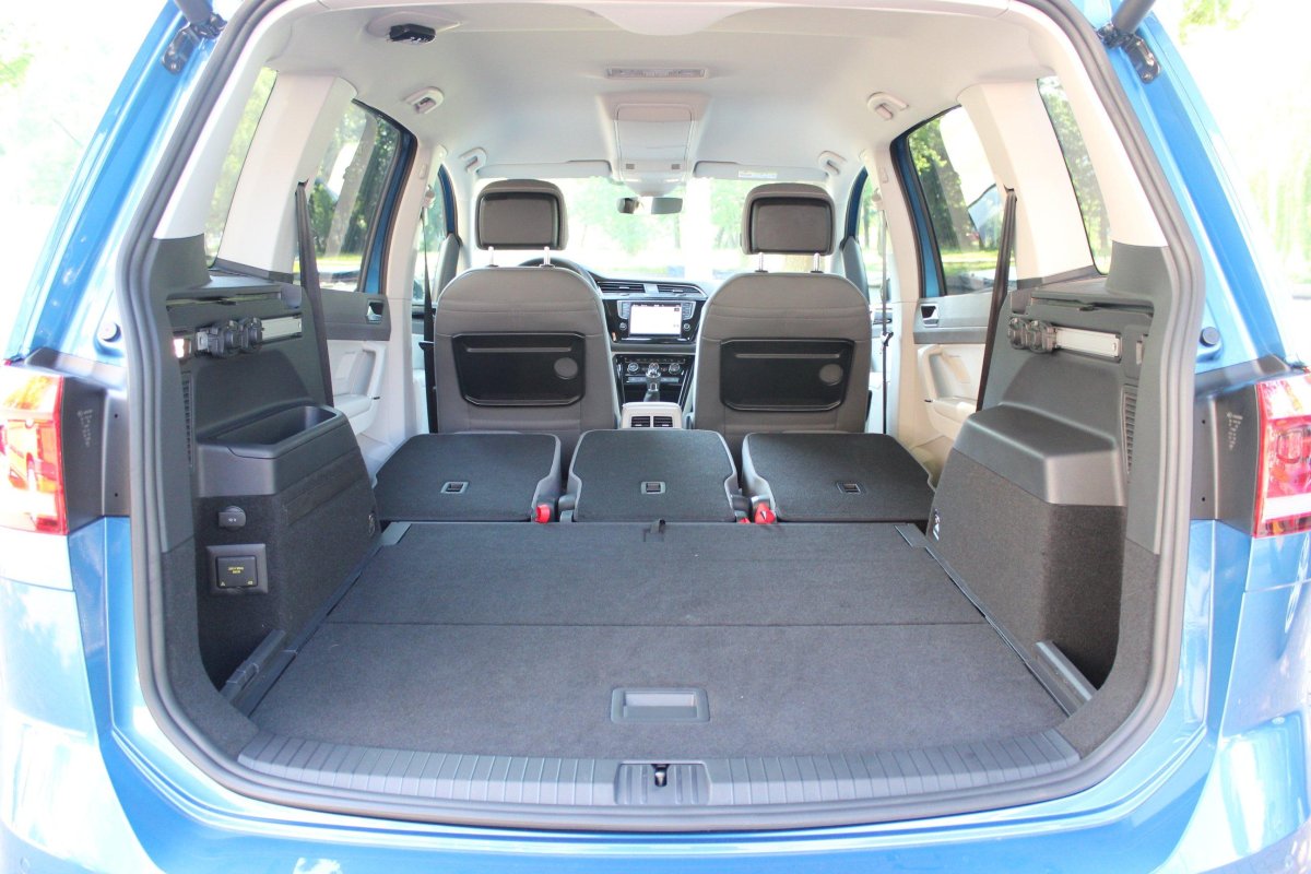 Volkswagen Touran 2006 багажник