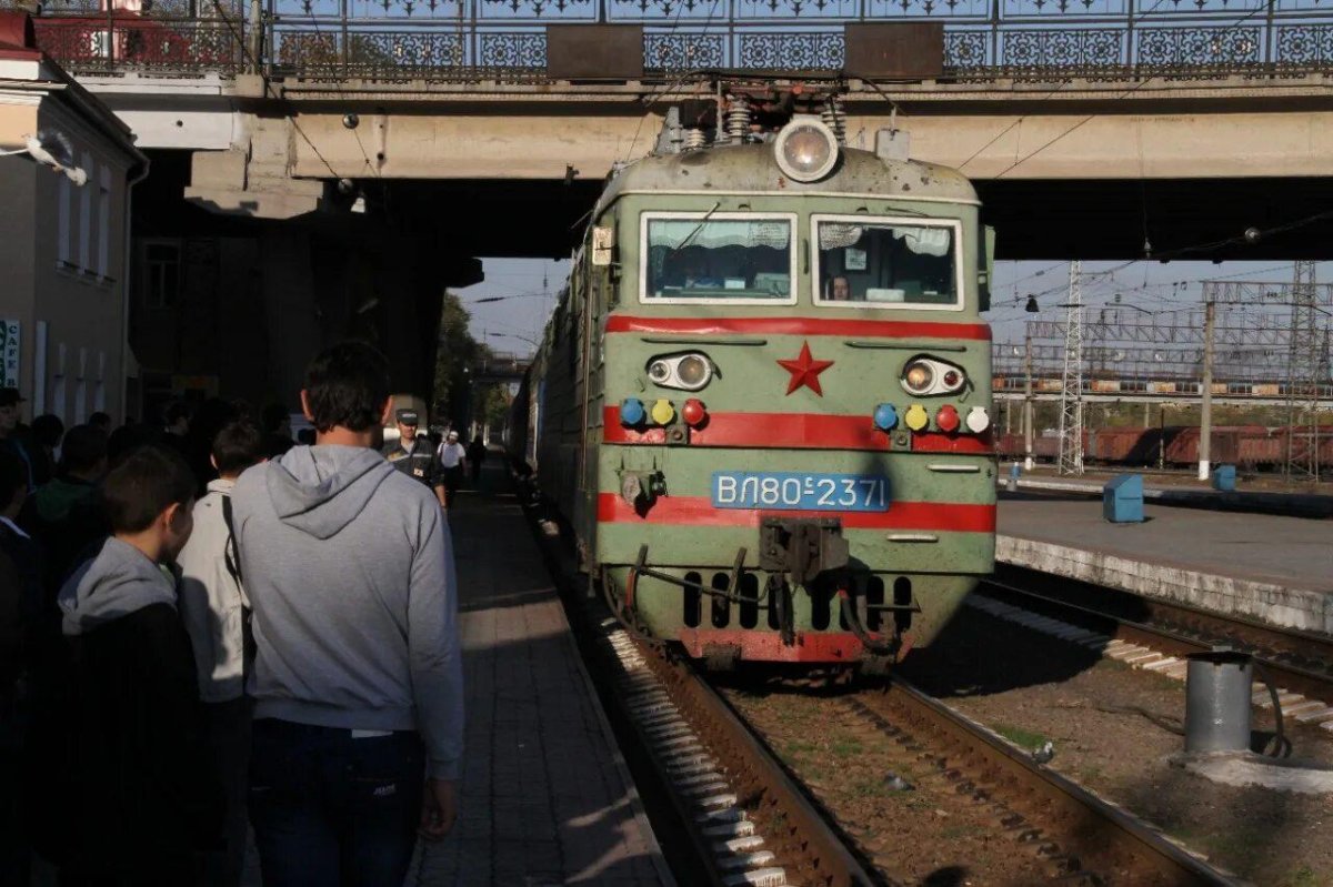 Пассажирские поезда по