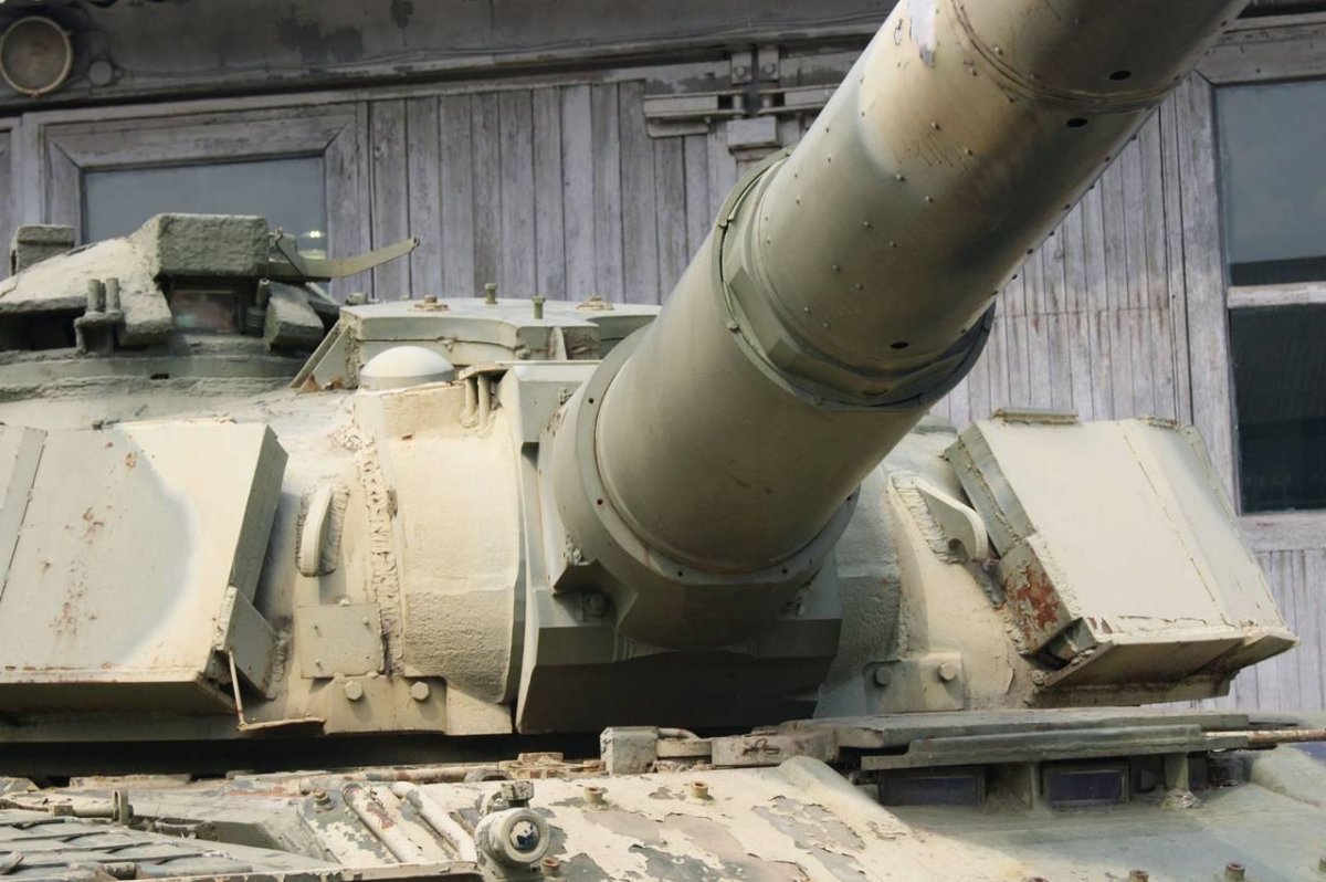 Т-80 С 152 мм пушкой