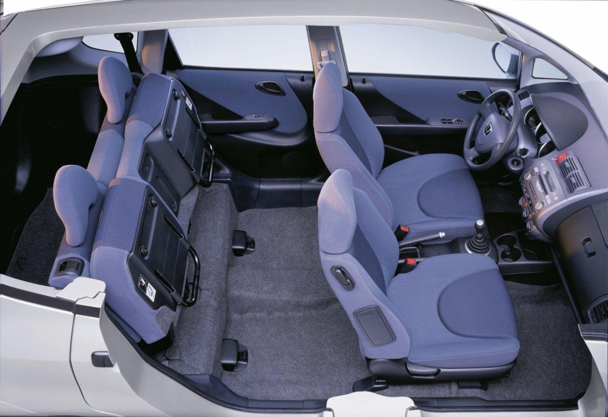 Honda Fit gd1 салон