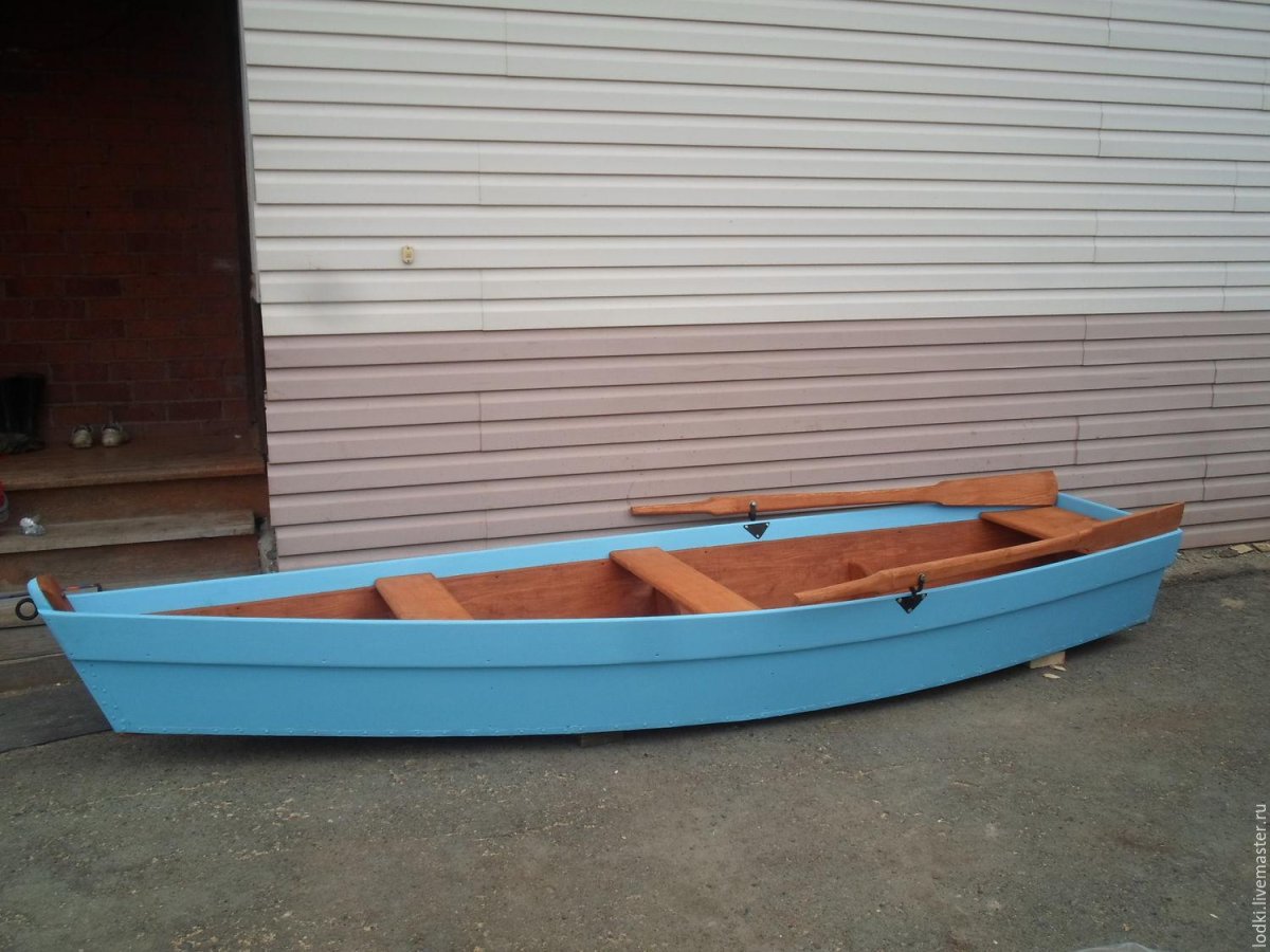 Лодка плоскодонка каноэ