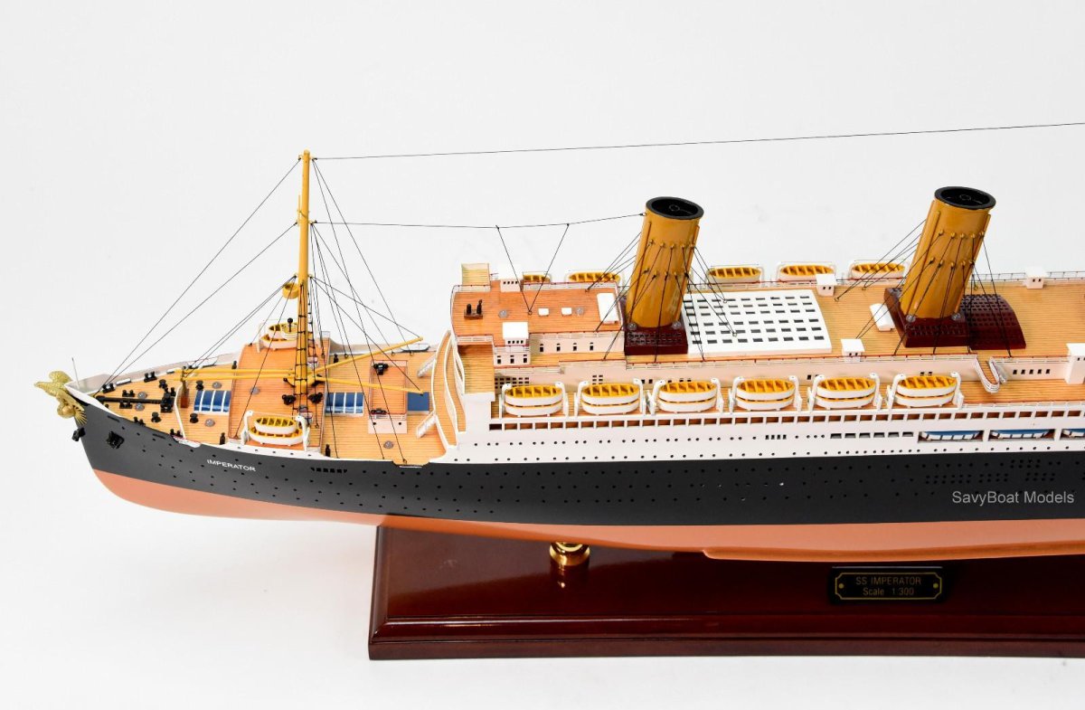 Судно SS Imperator Ocean Liner model
