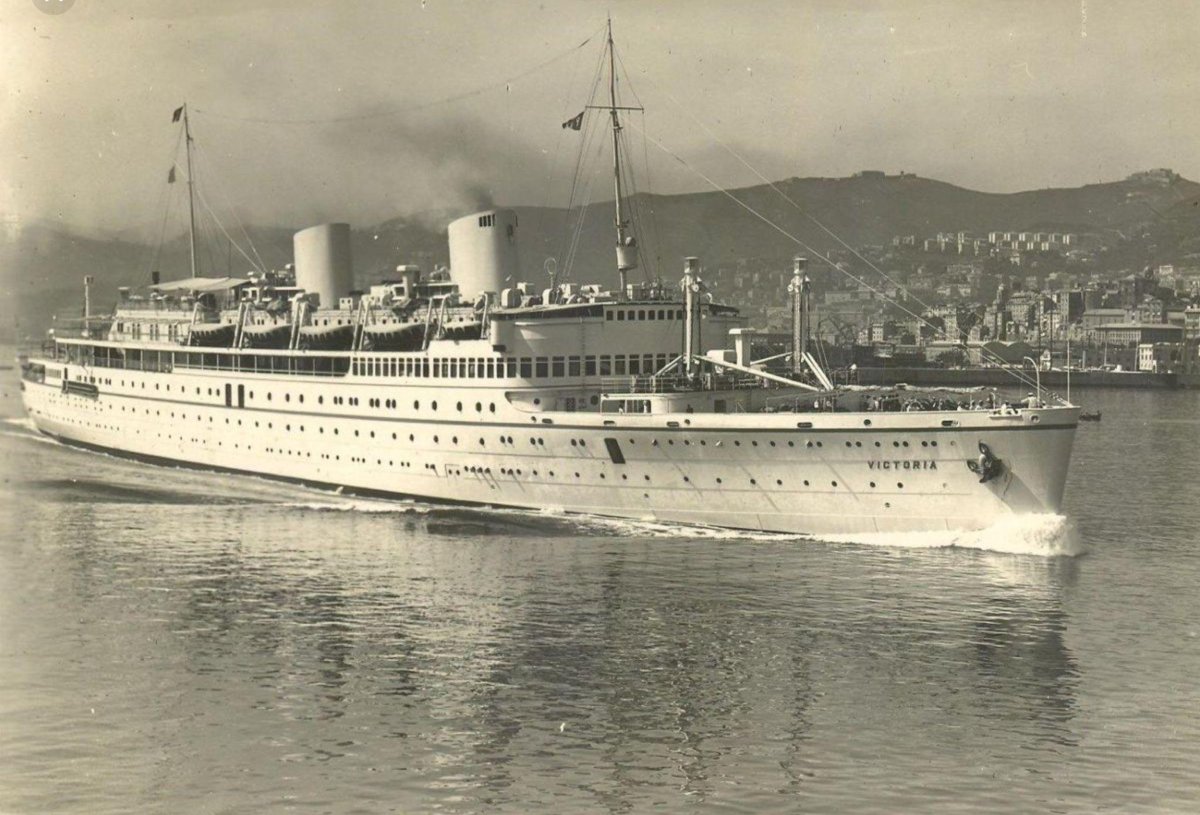 Пассажирские лайнеры 20 века