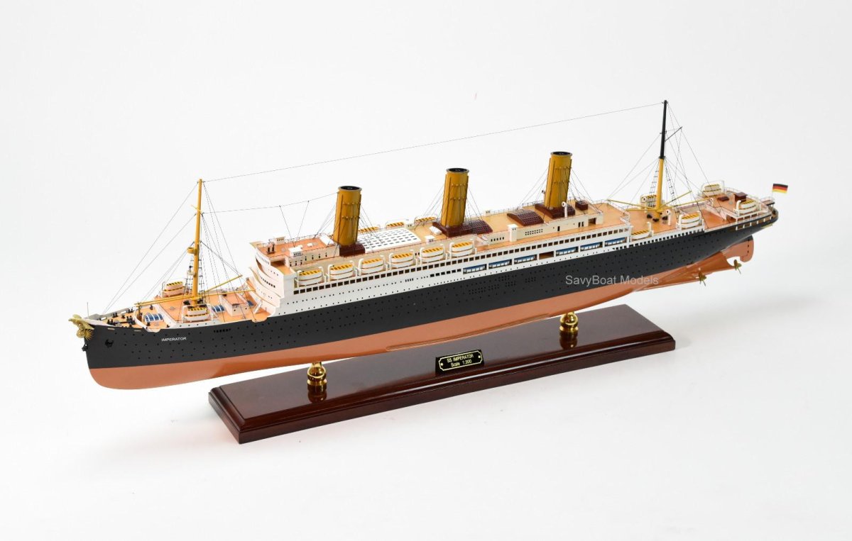 Судно SS Imperator Ocean Liner model