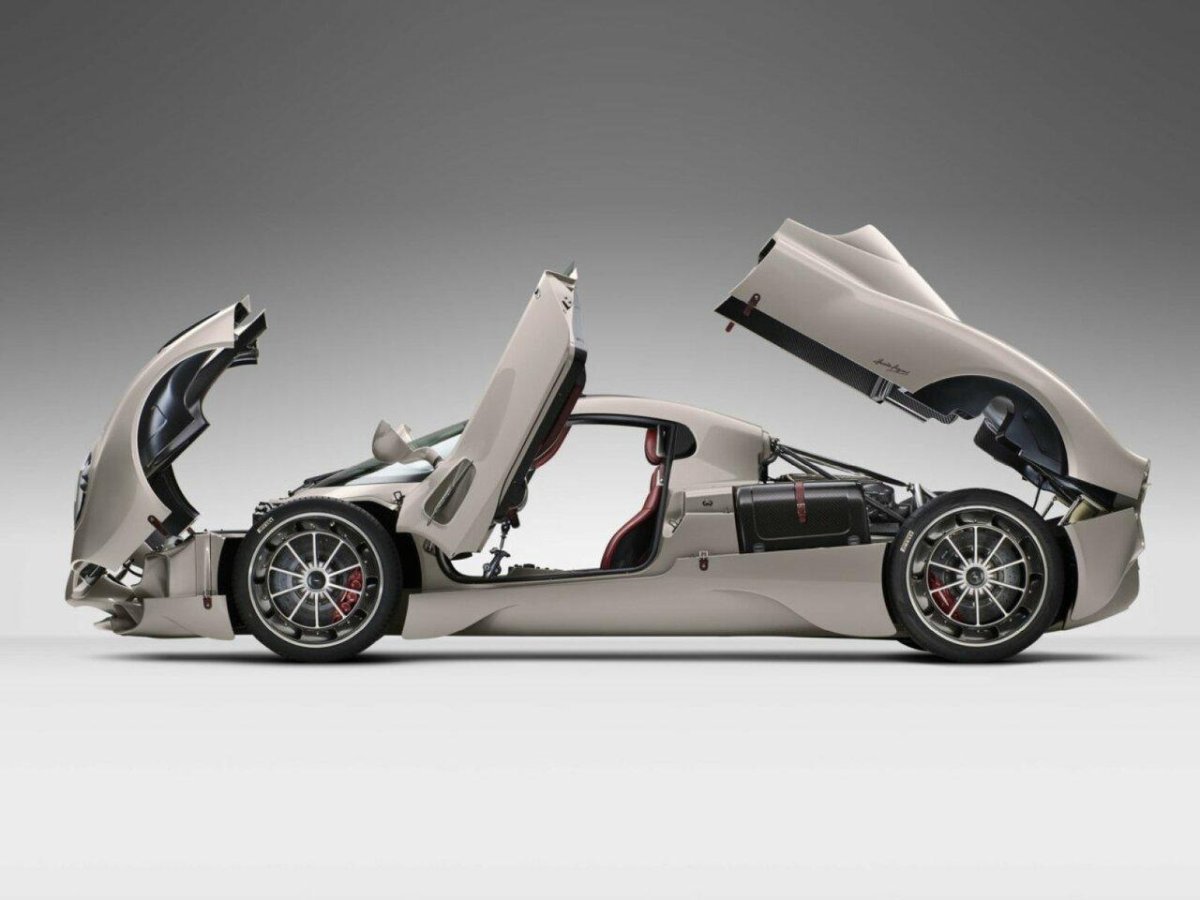 Пагани Уайра утопия