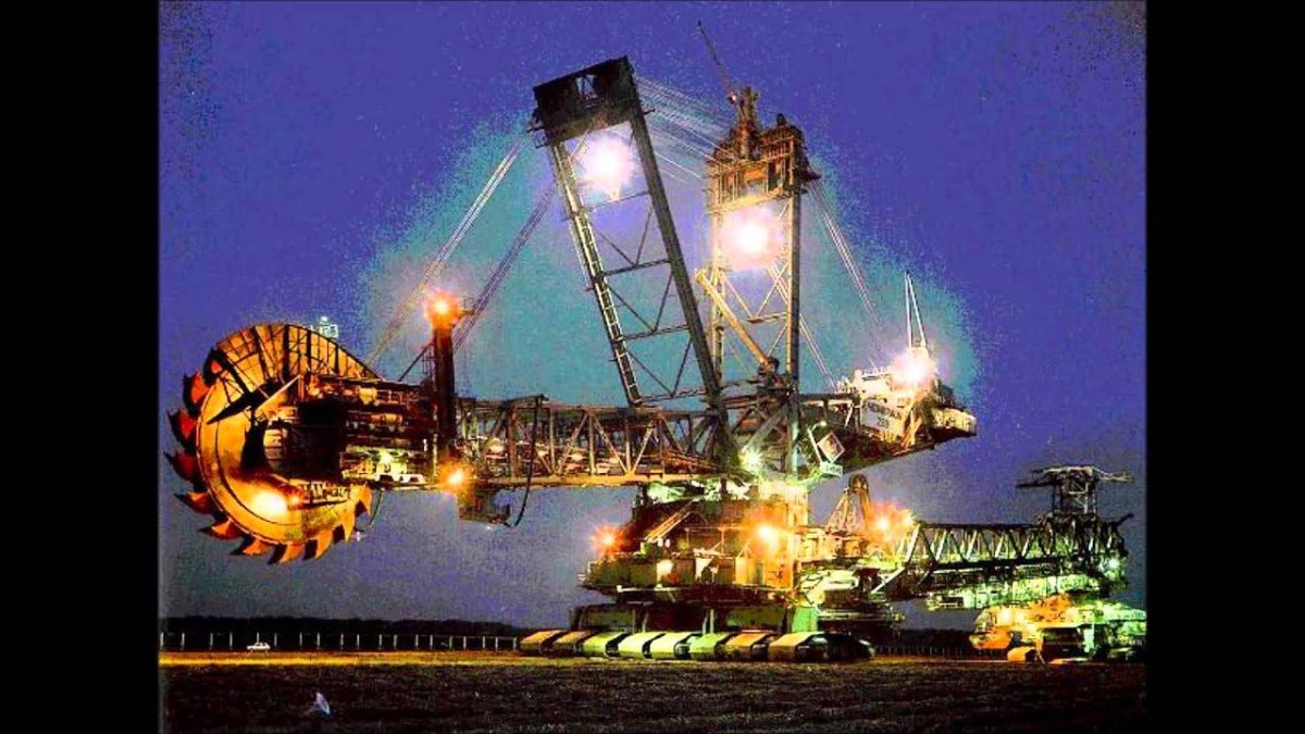 Самый большой роторный экскаватор в мире Bagger 288