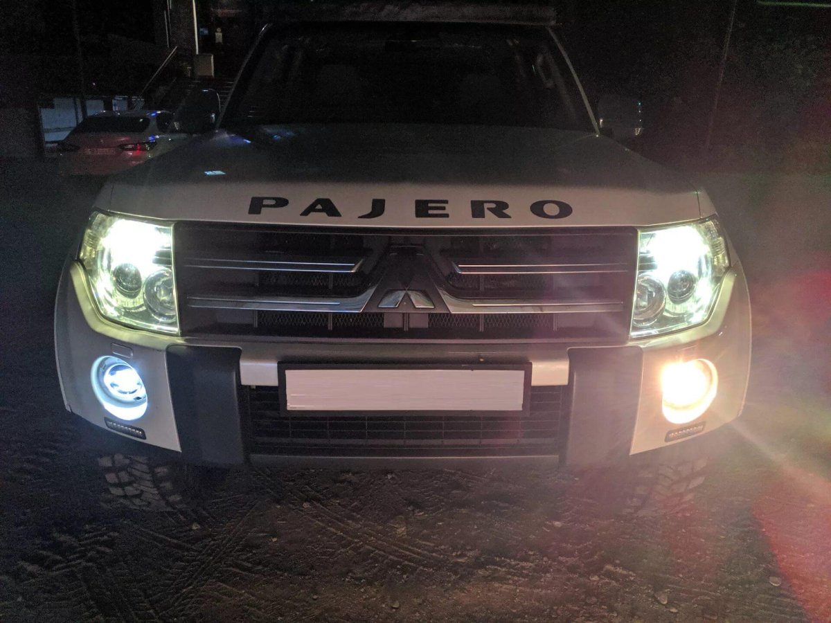 ПТФ Mitsubishi Pajero 4