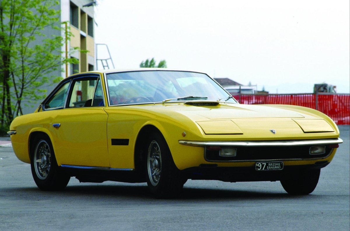 Lamborghini Islero 400