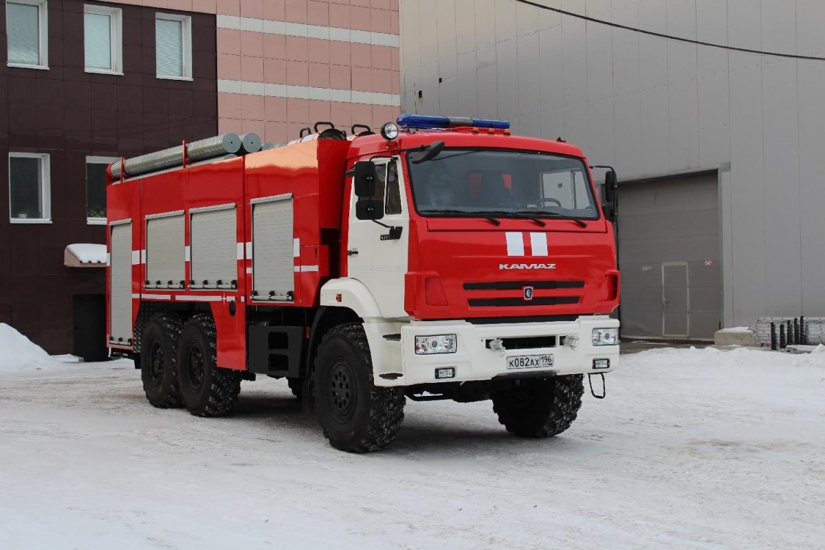 Автомобиль пенного тушения АПТ 7,0 на базе КАМАЗ-65224