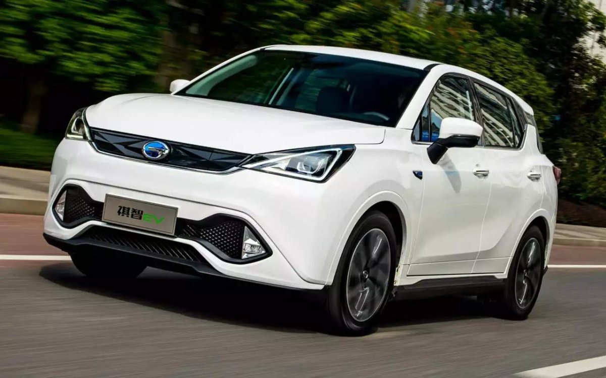 Митсубиси электромобиль кроссовер