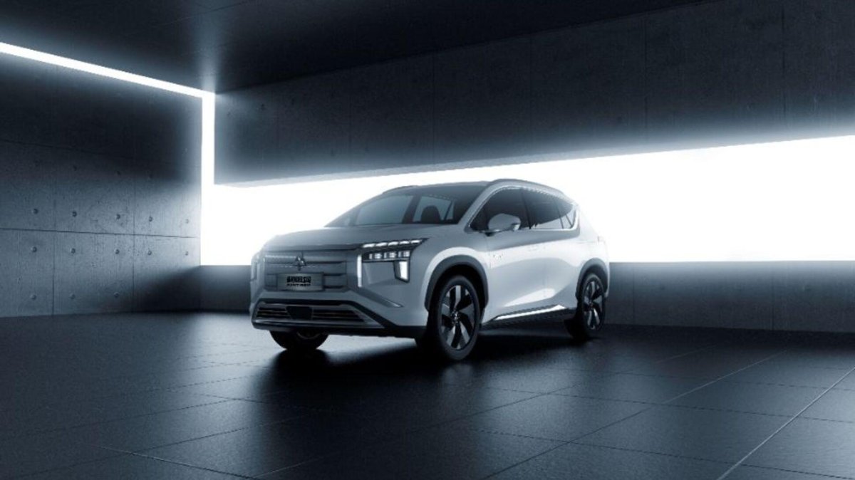 Mitsubishi электрический кроссовер