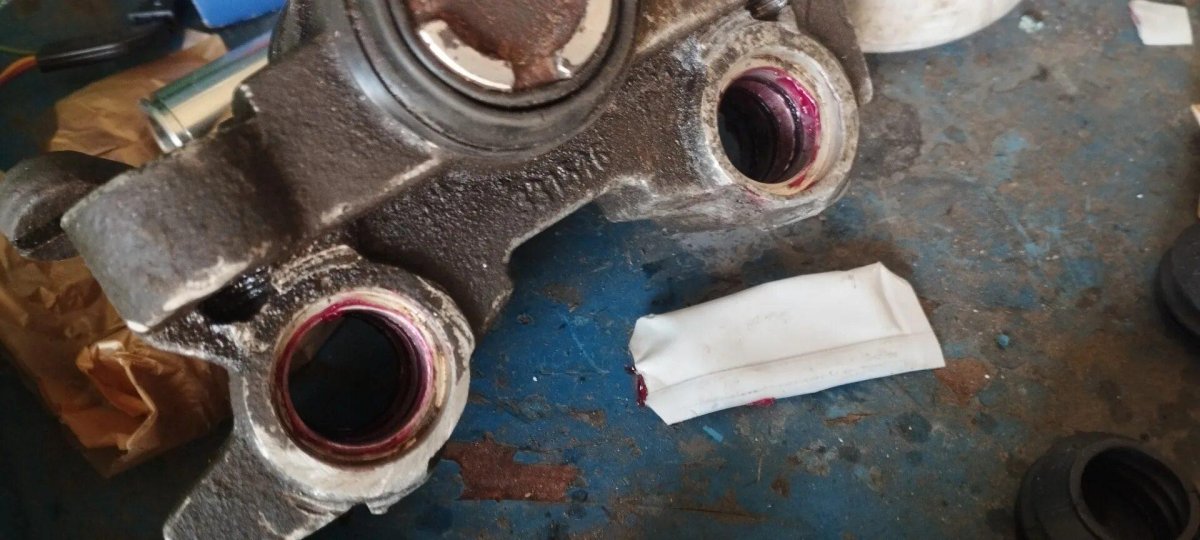 Пежо 206 кронштейн заднего суппорта