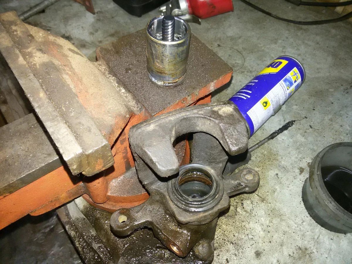 Ремкомплект тормозного суппорта Киа Рио 3 задний