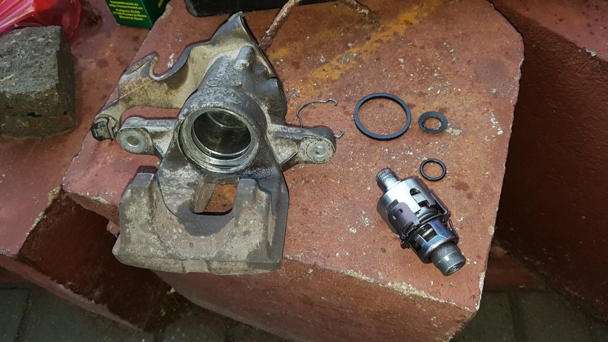 Суппорт Ситроен с4