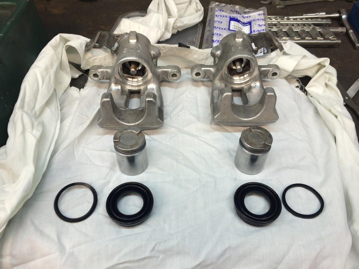 Ремкомплект заднего суппорта Opel Astra h