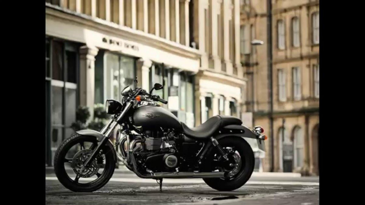 Мотоцикл Триумф Спидмастер