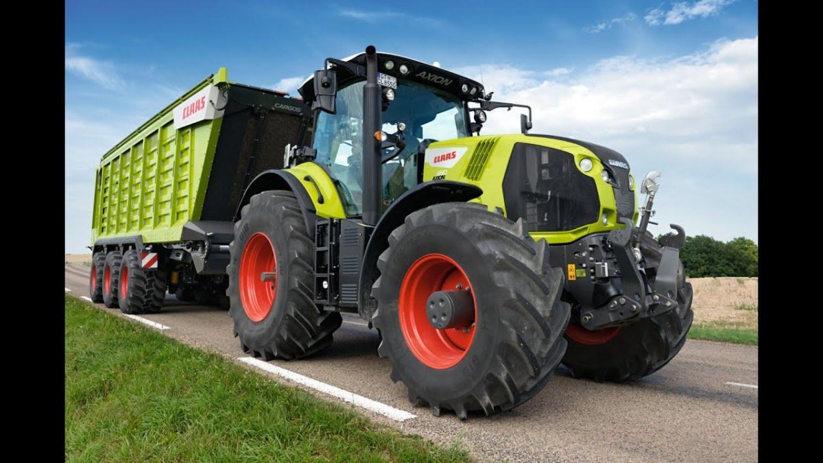 Трактор CLAAS Axion