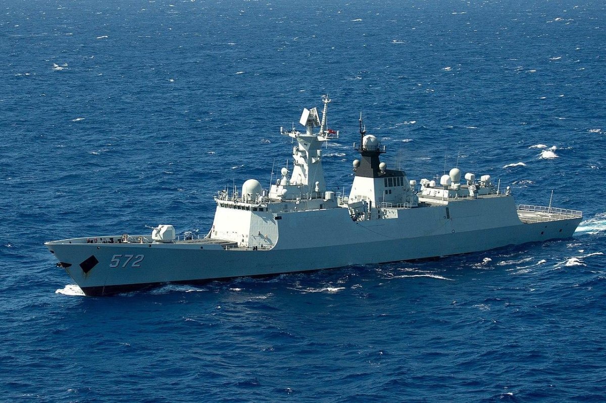 Фрегат Type 054p ВМС Пакистана.