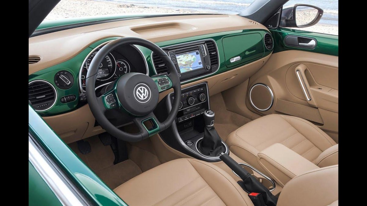 Фольксваген Битл 2020 салон