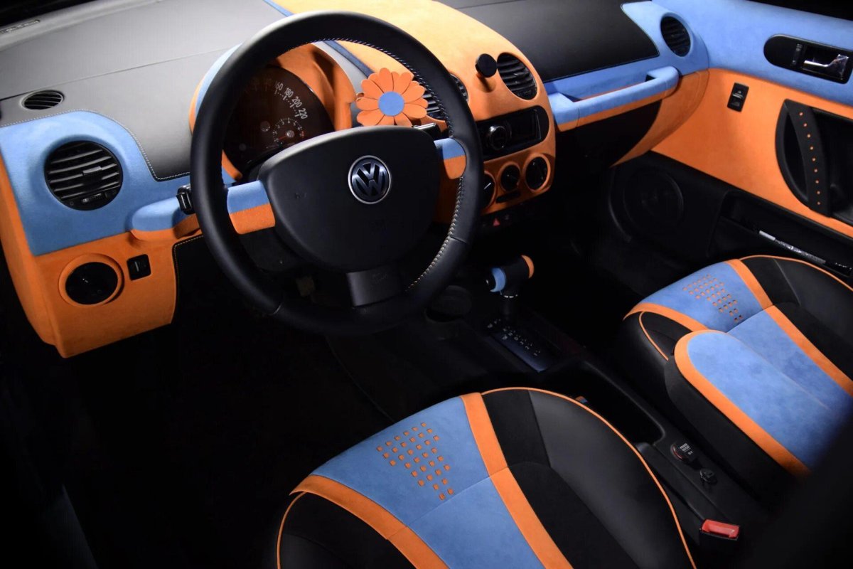 Фольксваген Нью Битл салон