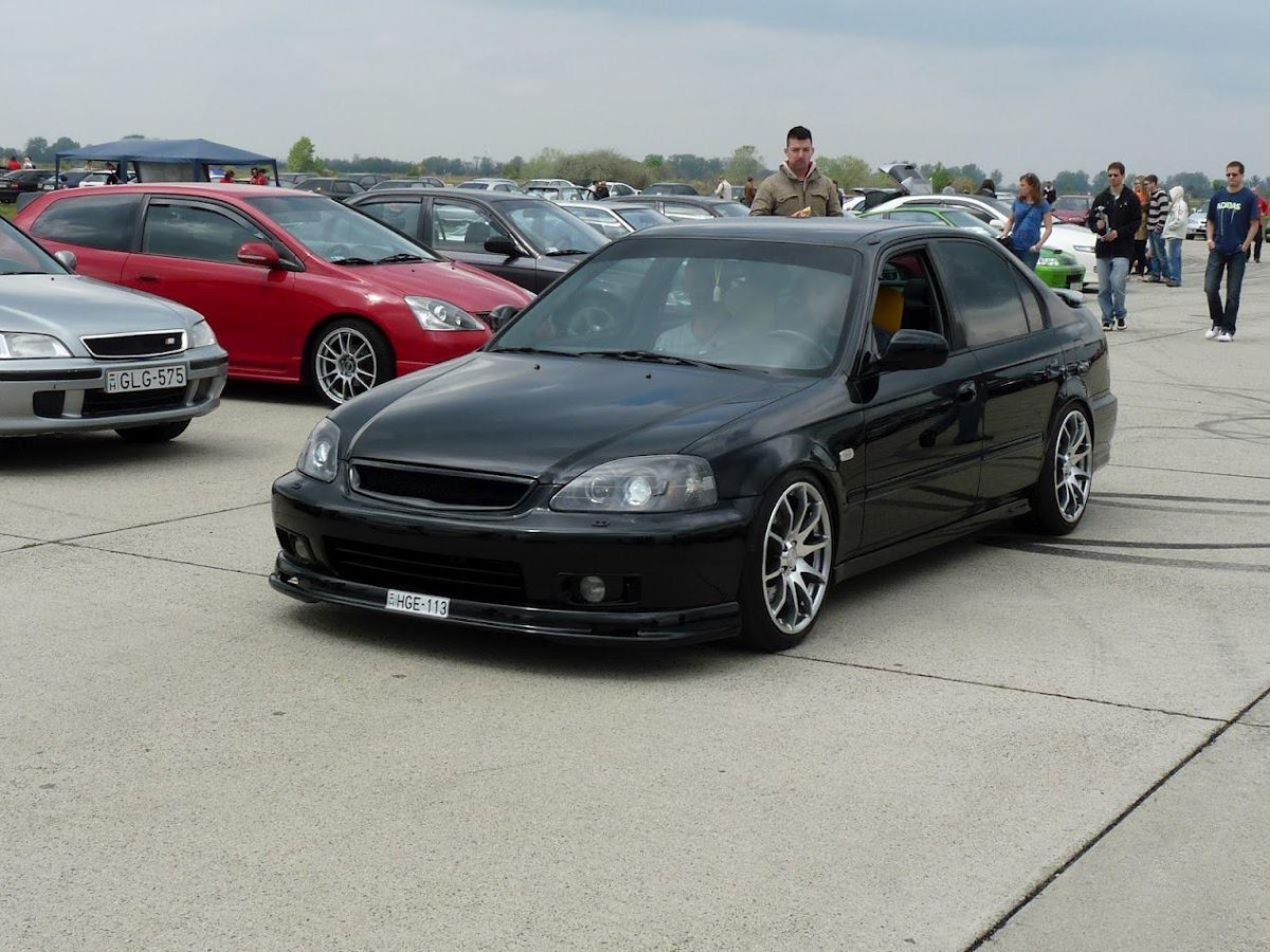 Honda Civic 1998 седан Tuning
