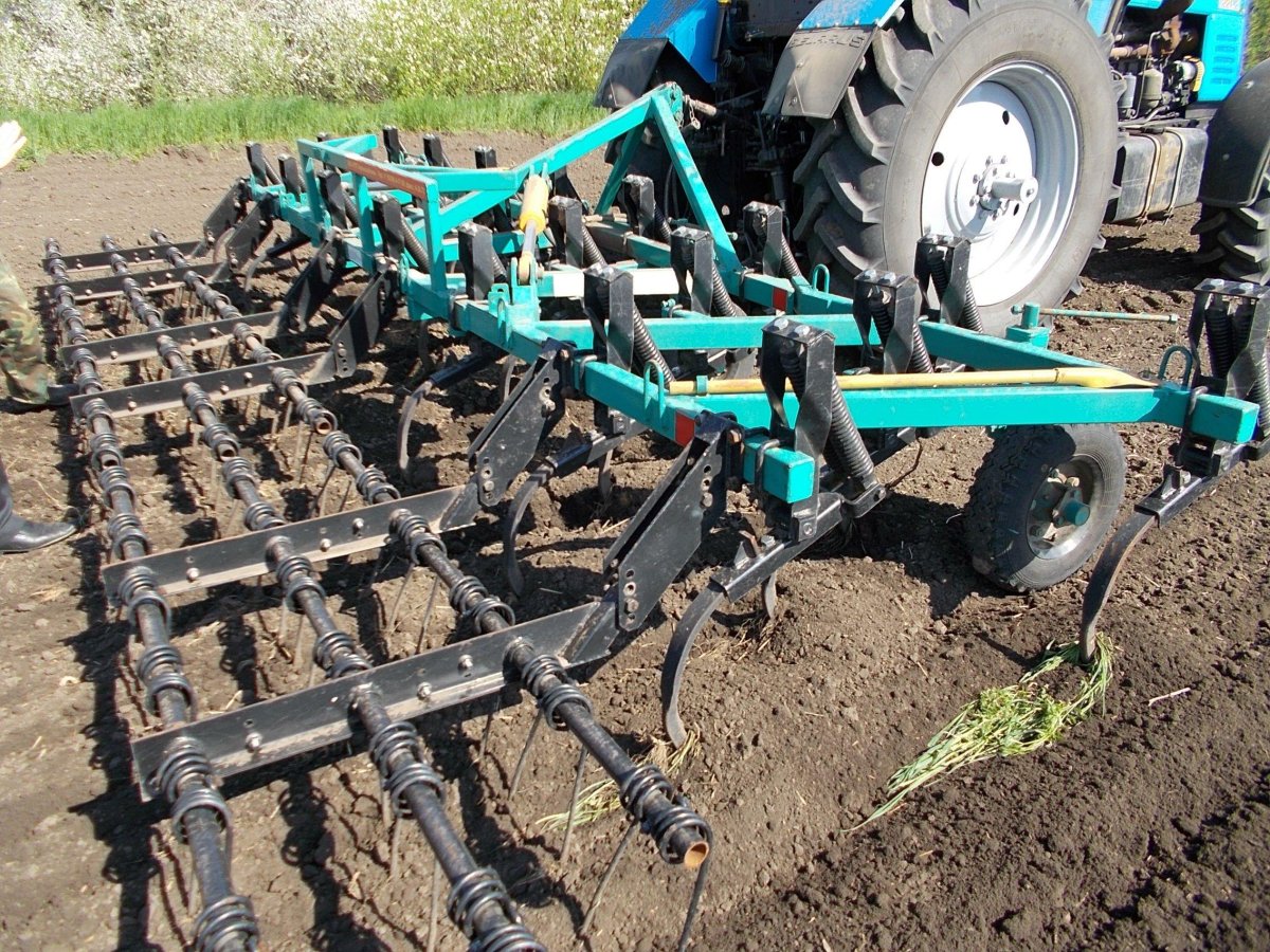 Предпосевной культиватор для МТЗ 1221