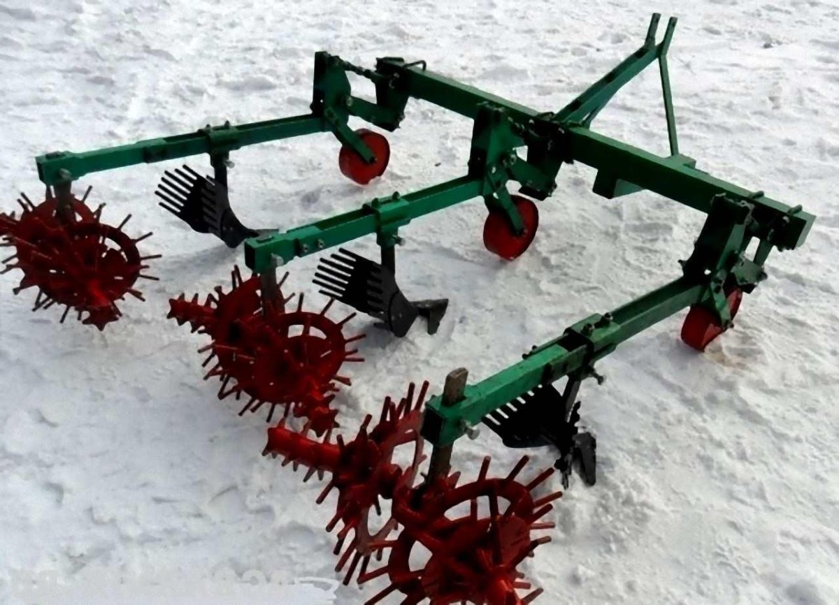 Окучник кон 1.4