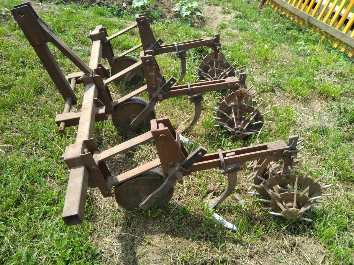 Культиватор КНО-2.8