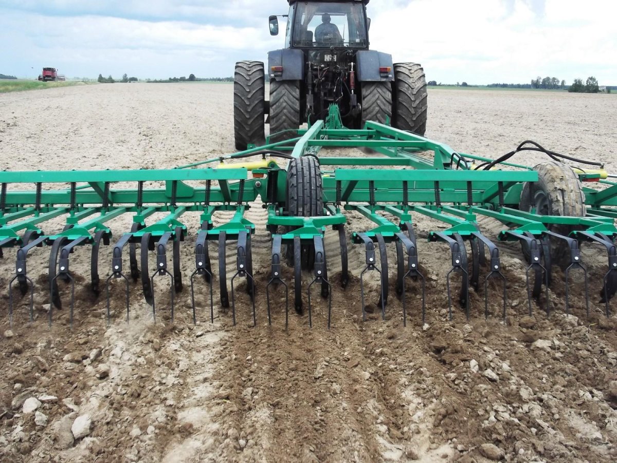 Культиватор паровой КПН-4в Югжелдормаш