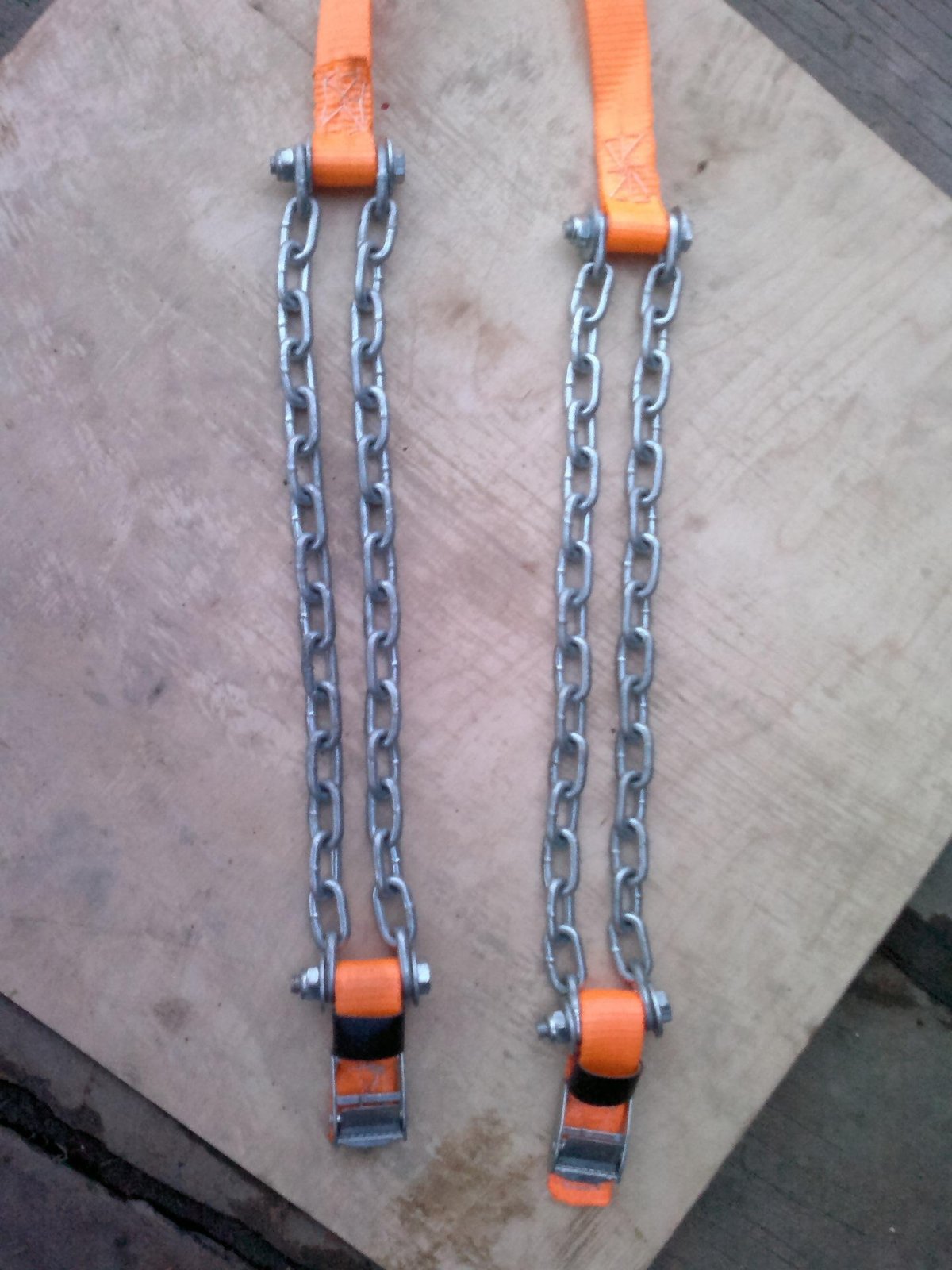 Браслеты противоскольжения. Комплект 2шт. 35мм. L цепи 6*18*216мм Magnus-Profi