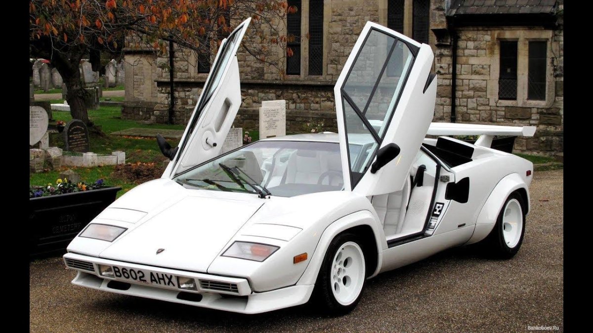 Lamborghini Countach lp5000 s