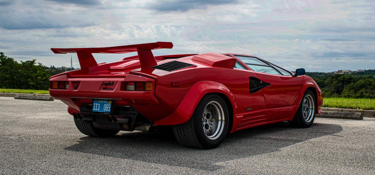 Lamborghini Countach lp5000